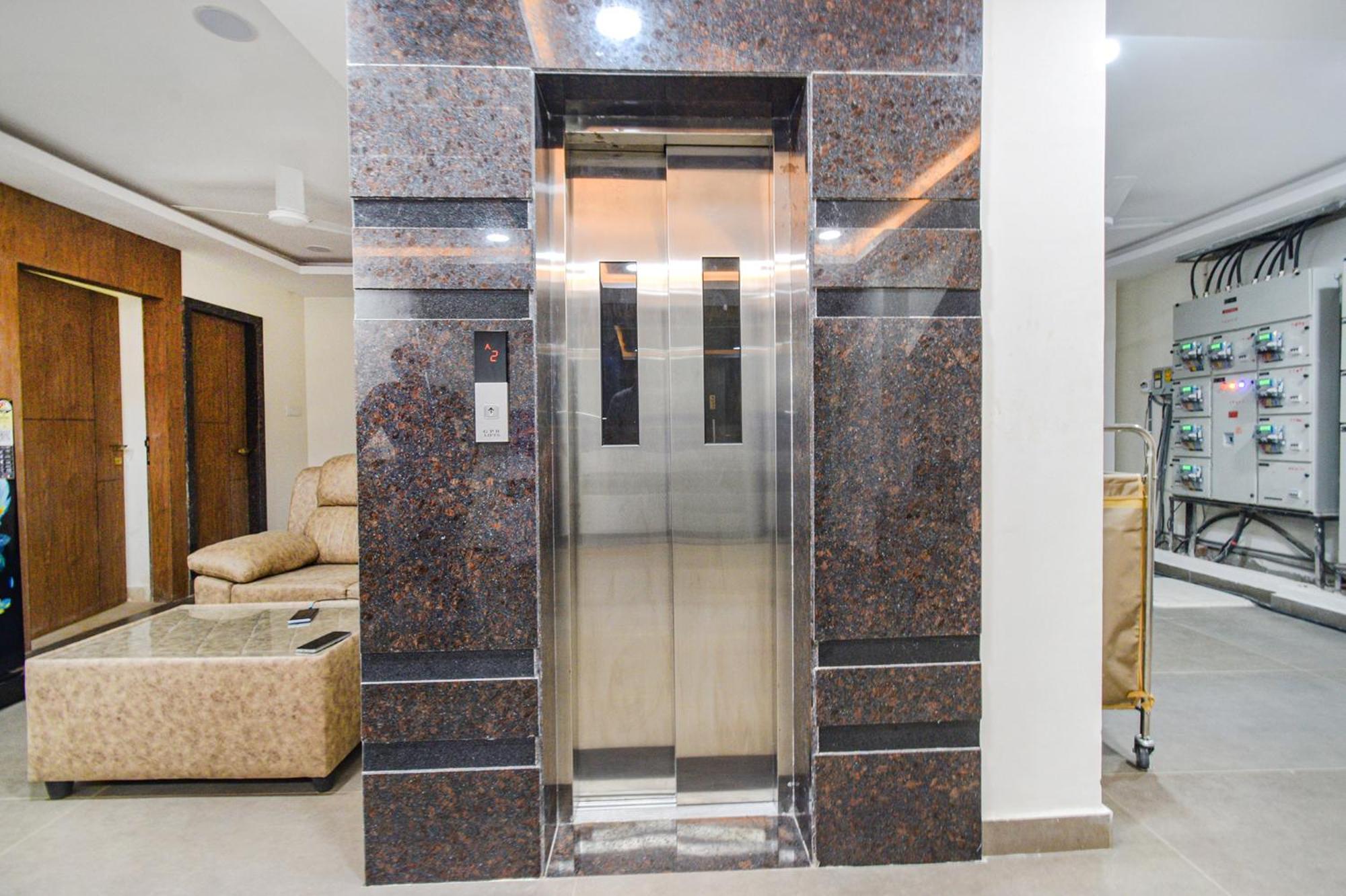 Fabhotel Seri - Nr Kims Hospital, Gachibowli Hyderabad Luaran gambar